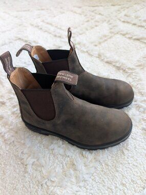 Blundstone classic 585 Chelsea boots